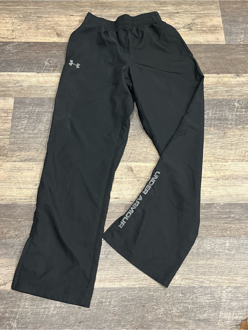 Under Armour Black Men's Jogger Sweatpants with Reflective Logo